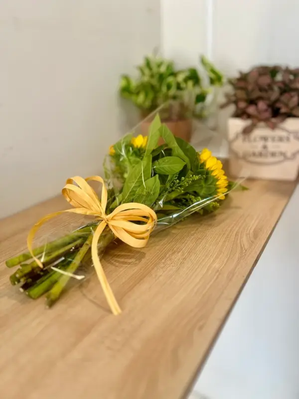 Buquê minimalista Girassol - Imagem 3