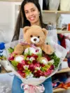 Buquê de 12 rosas + Urso G - Imagem 2
