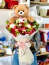 Buquê de 12 rosas + Urso G