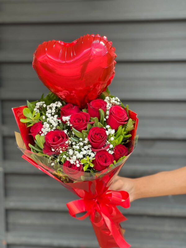 Buquê 10 Rosas Vermelhas - Imagem 2