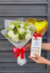 Buquê de Rosas Brancas com Ferrero Rocher
